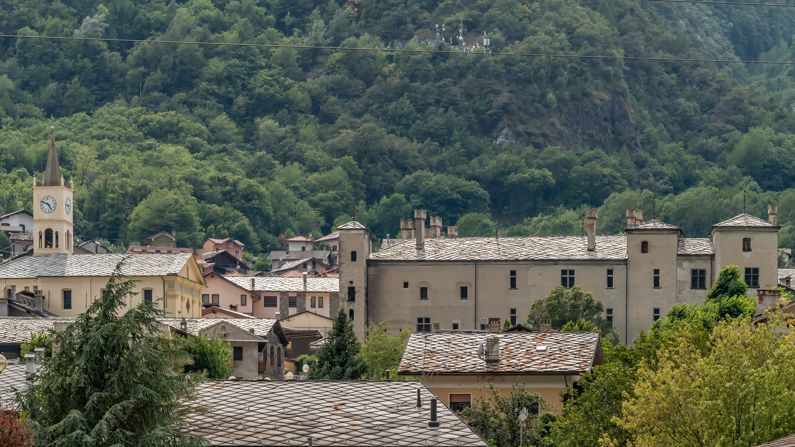 Cosa vedere a Issogne in valle d'Aosta | Borghi Storici